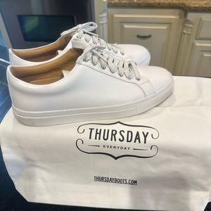 Men’s White Leather Dress Sneaker